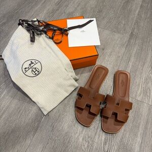 Hermès Oran brown Leather Sandals